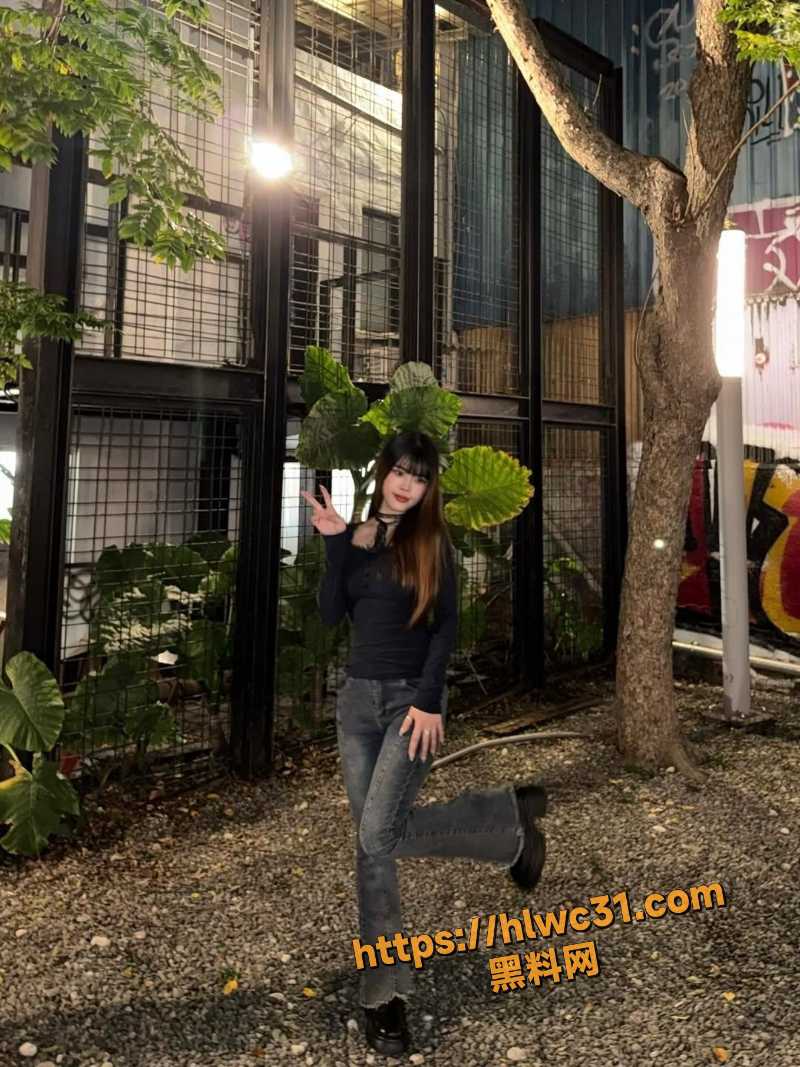 小网美露脸性爱视频3