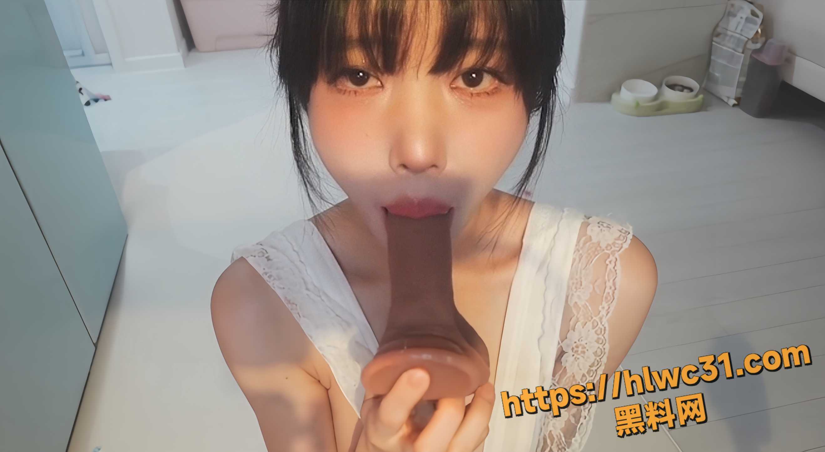 极品御姐第一视角自慰视频1