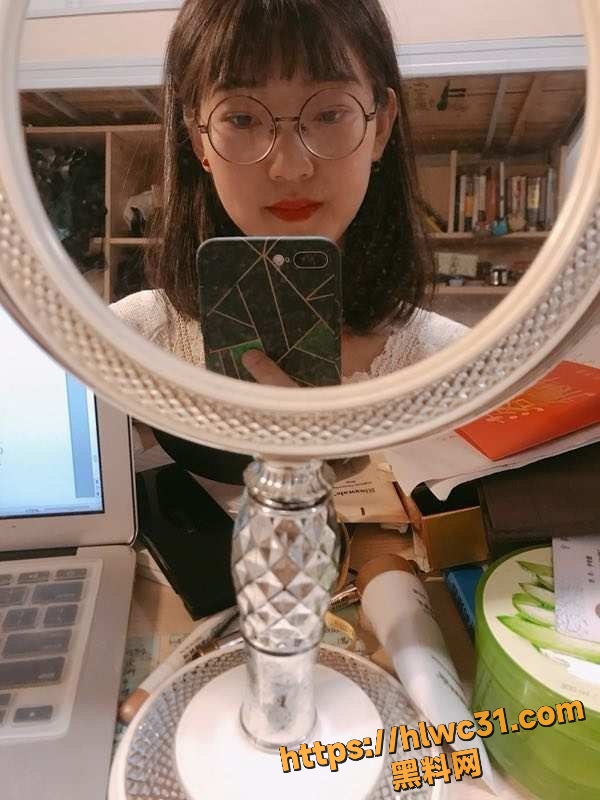 全职妈妈出轨视频5
