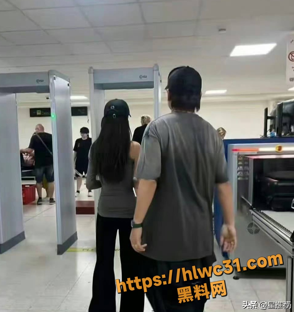 易梦玲 3