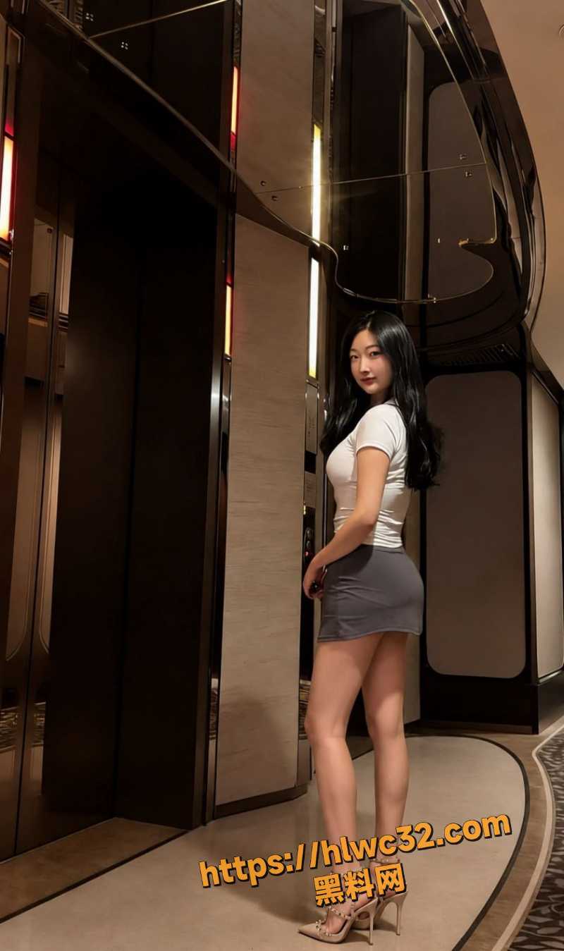 舞蹈生张露仪与单男开房视频1