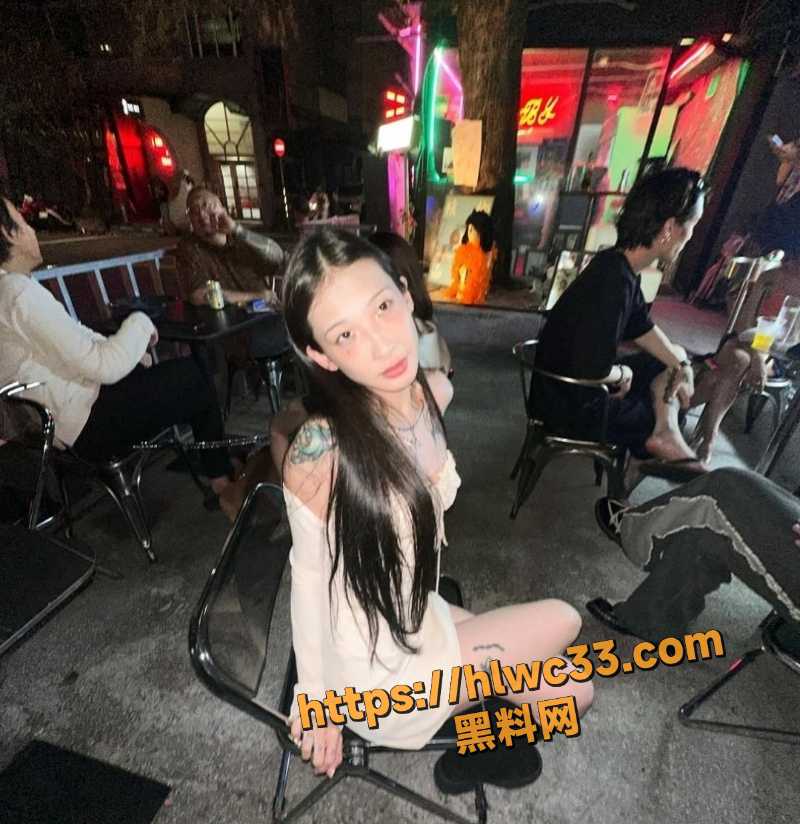博主2lu9私密流出7