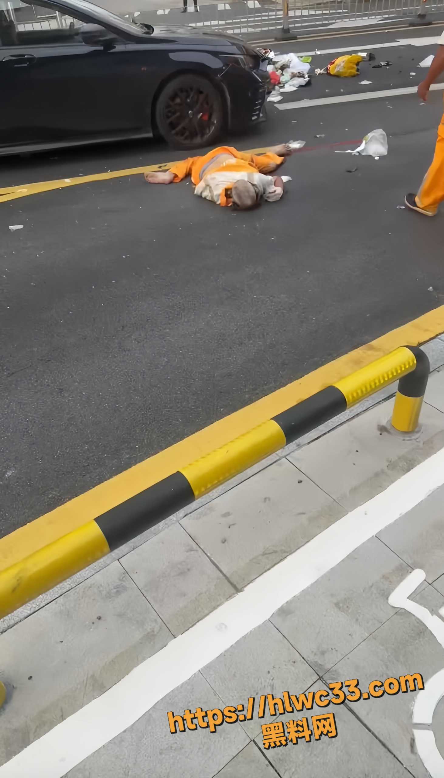 精神小伙撞人视频曝光5