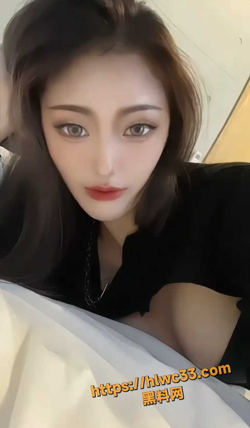  巨乳柜员视频私密流出5