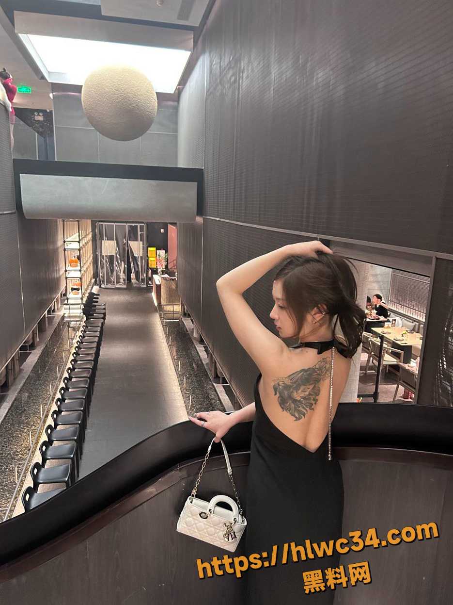 电竞女神小萱线下约炮视频2