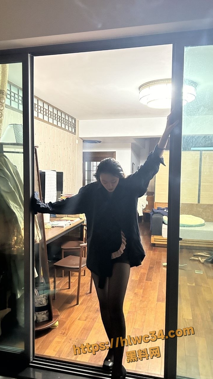 赵艺欣私密视频