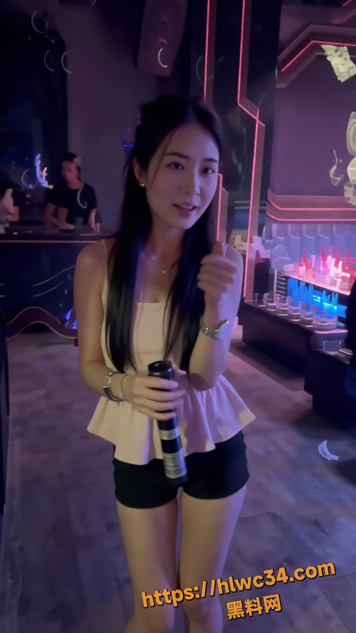 巨乳