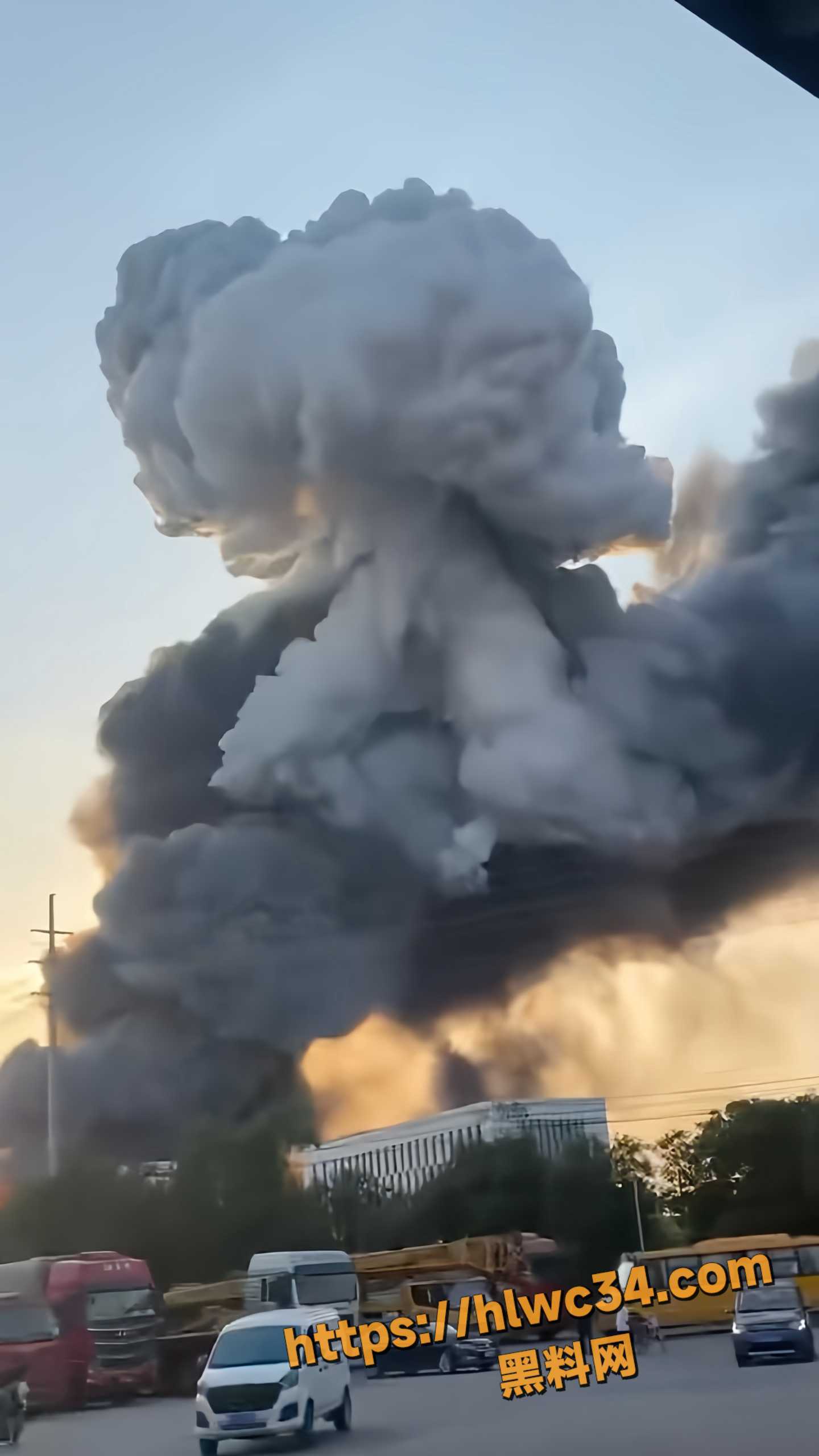 爆炸现场视频曝光4