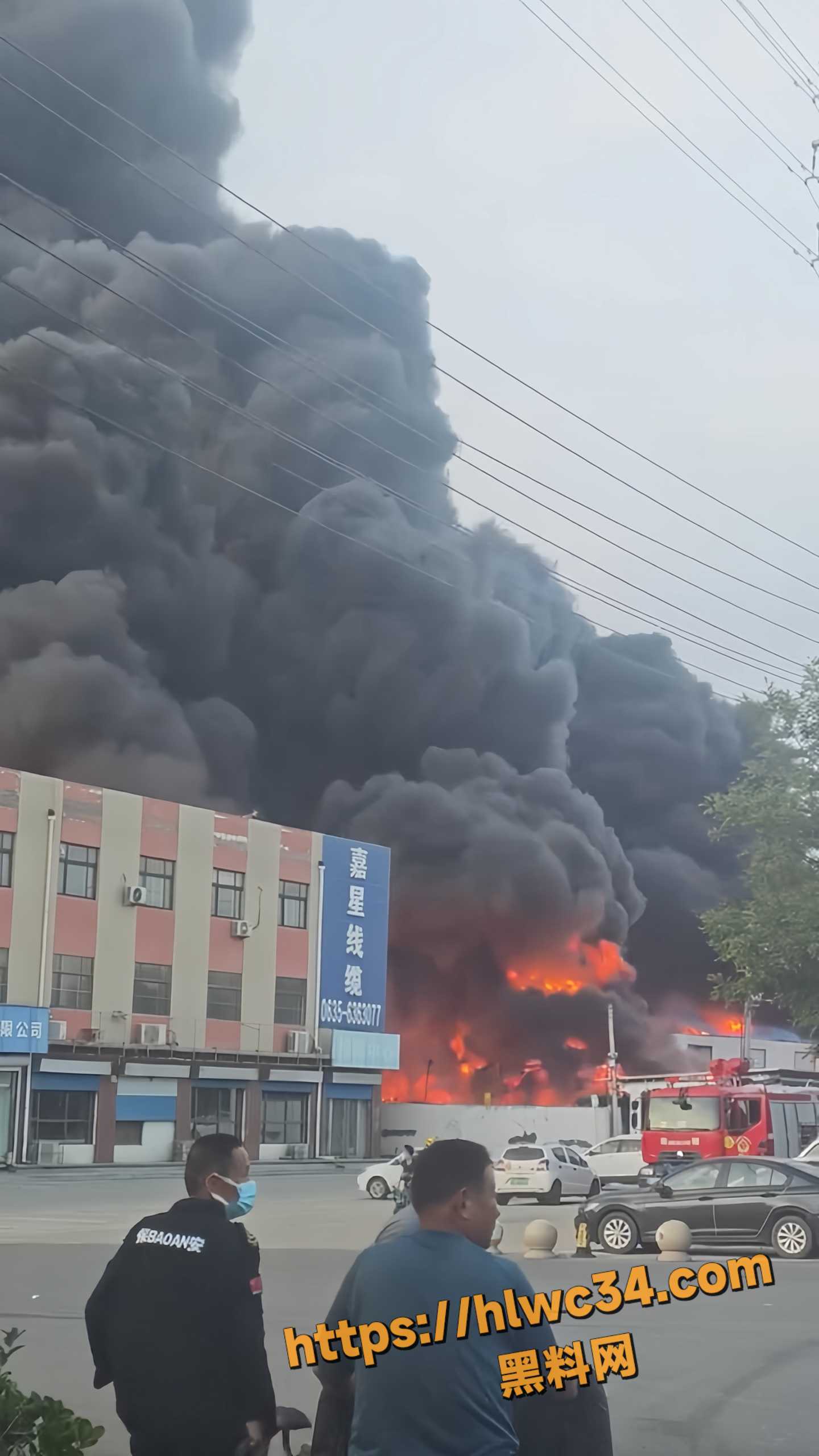 爆炸现场视频曝光5