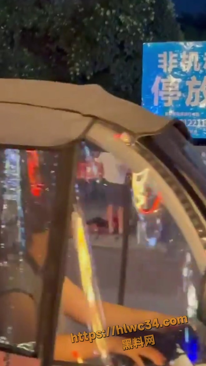 江油街头伤人