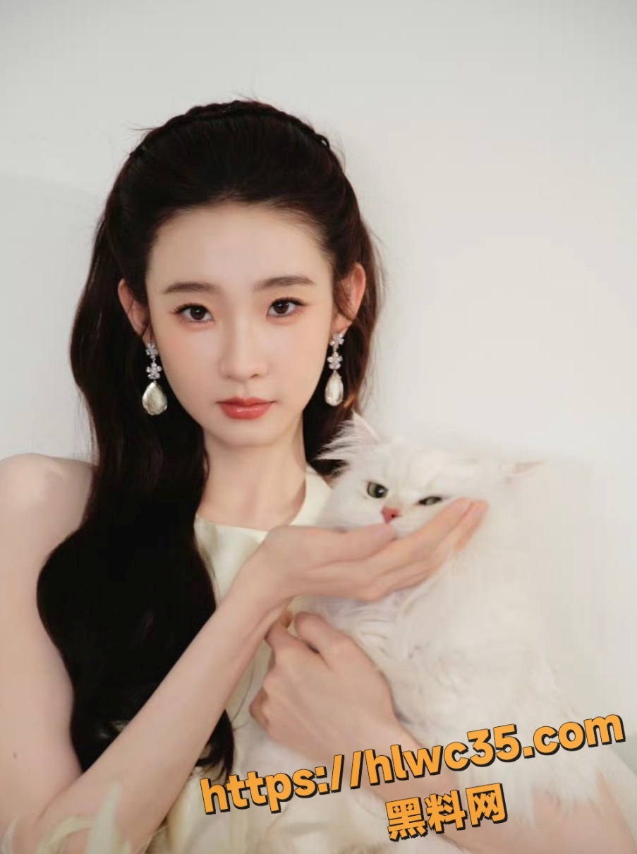 张艺凡 1