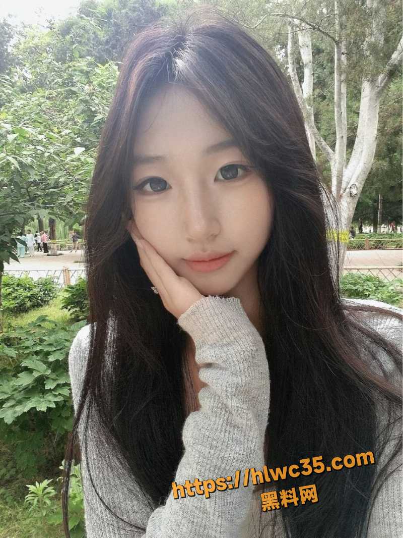 济南李语蓉性爱视频1
