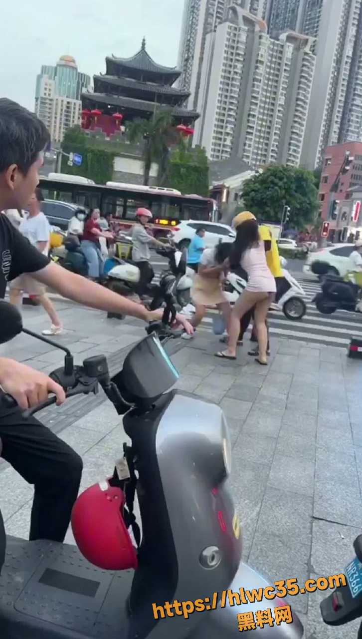 互抓头发7