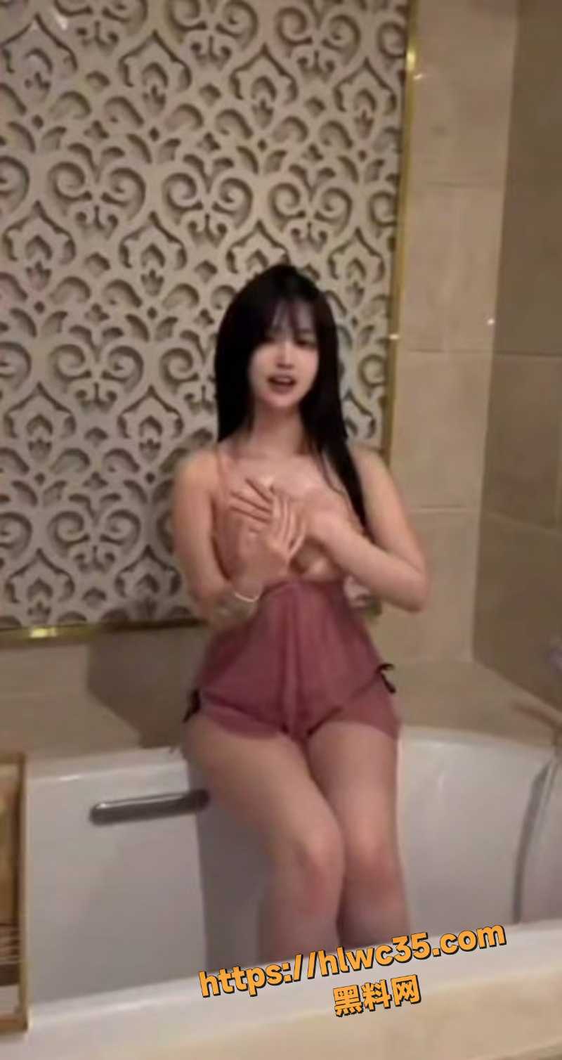 抖音喝多了想兔诱惑视频6
