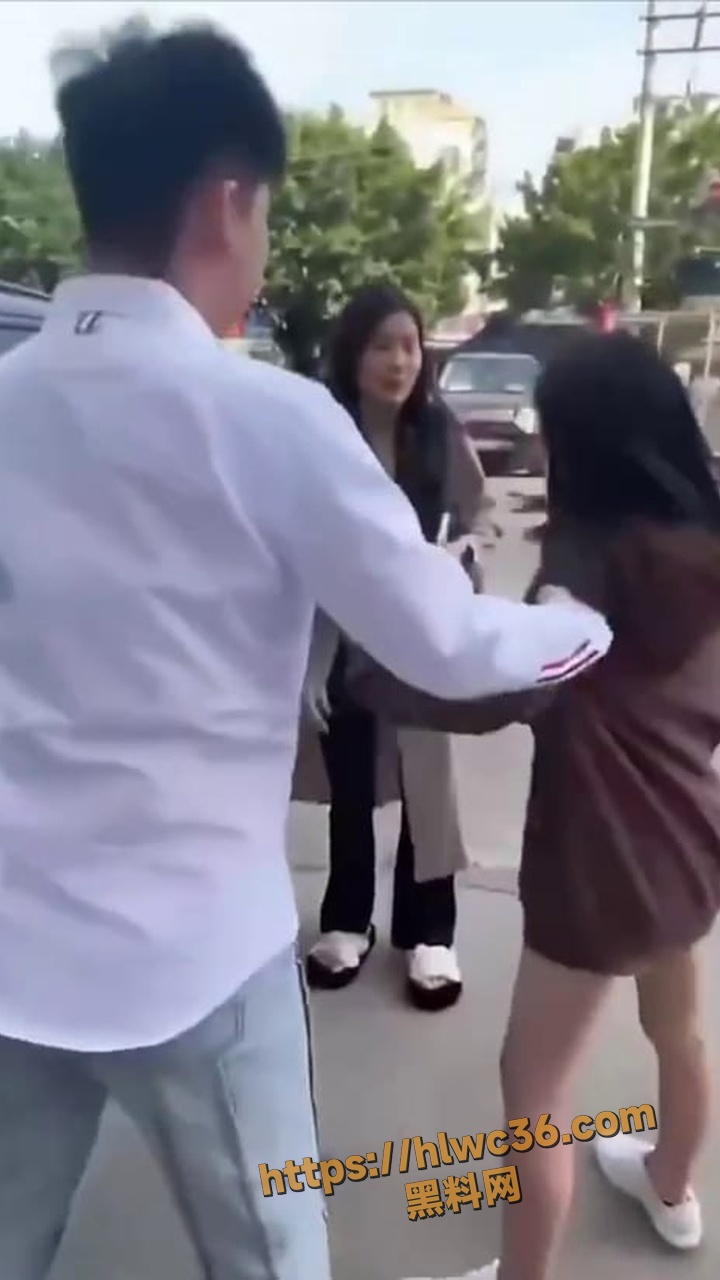 抓奸视频