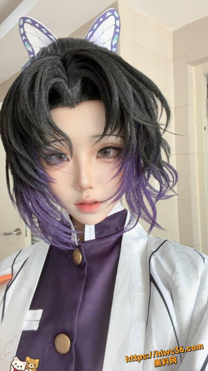 郑州著名coser调教私拍4