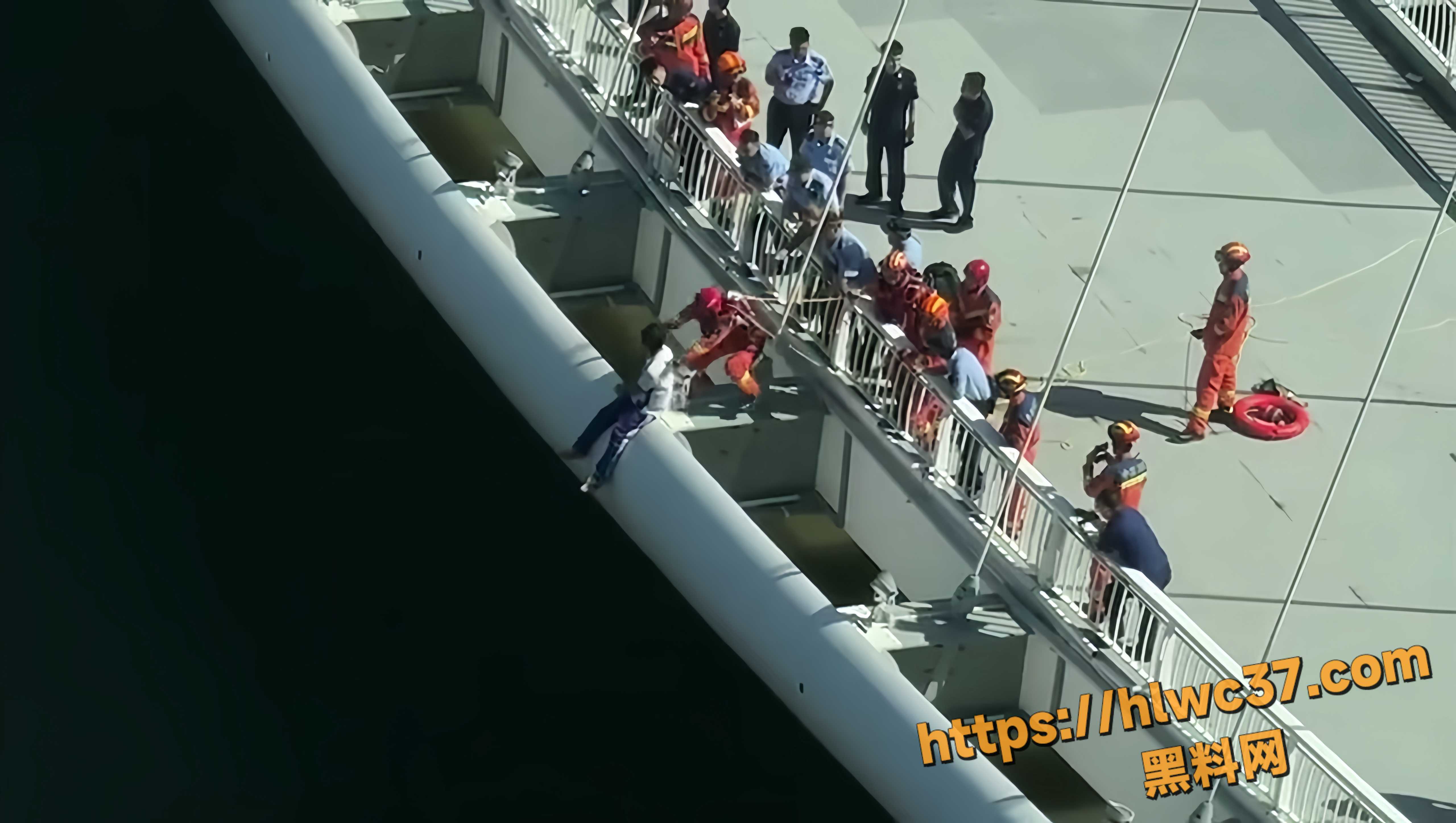 天津高中生跳桥事件1