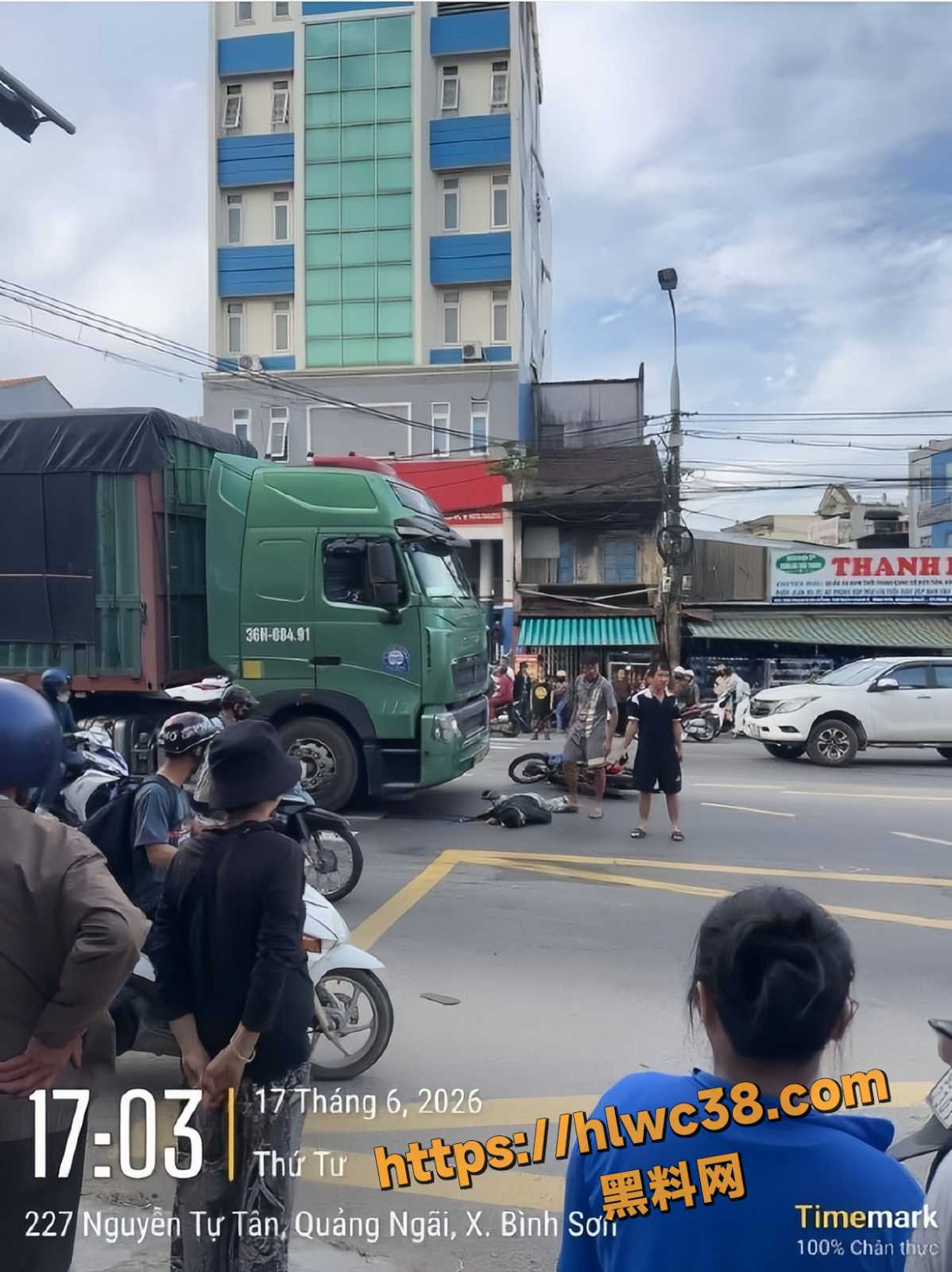 越南交通事故监控视频4