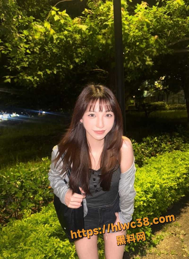 HEEMING性爱视频2