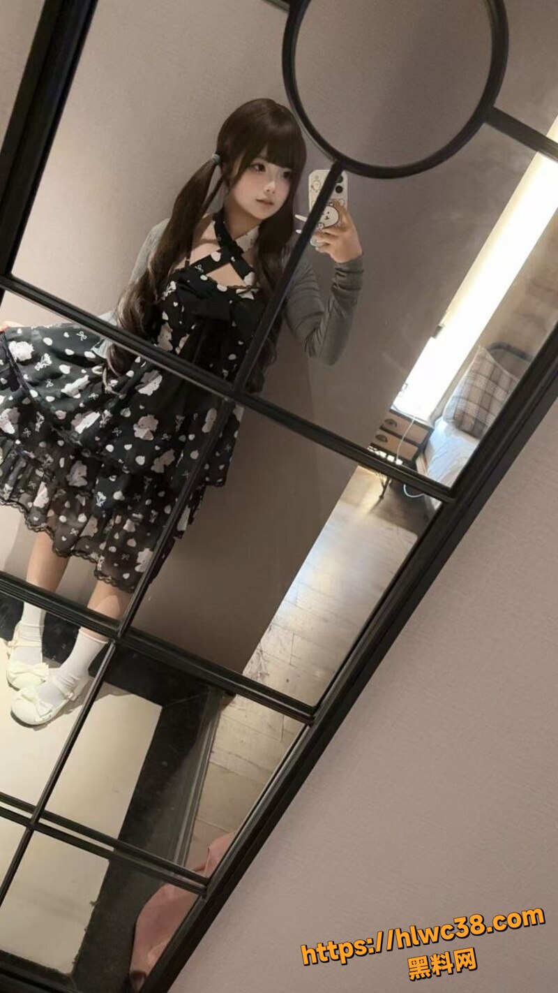 江苏高颜值母狗贾湘做爱2