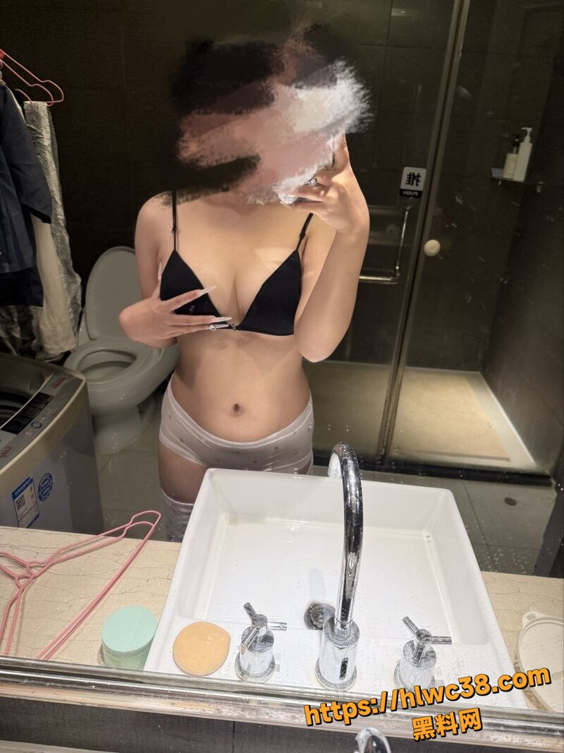 江苏高颜值母狗贾湘做爱4