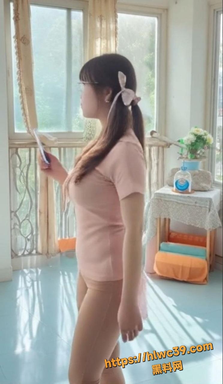 林悦琪裸贷自慰视频流出