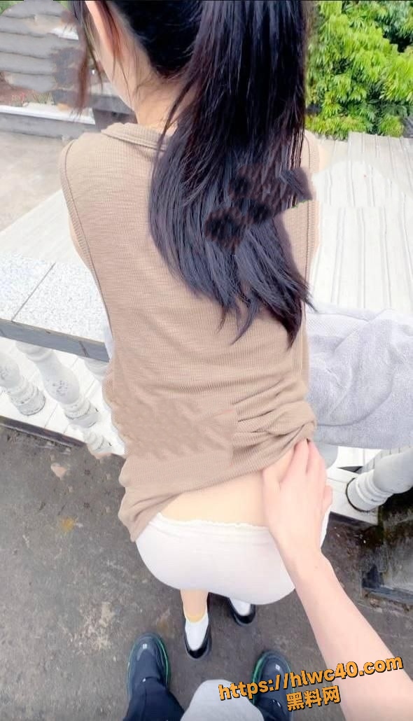 意淫自己妹妹15