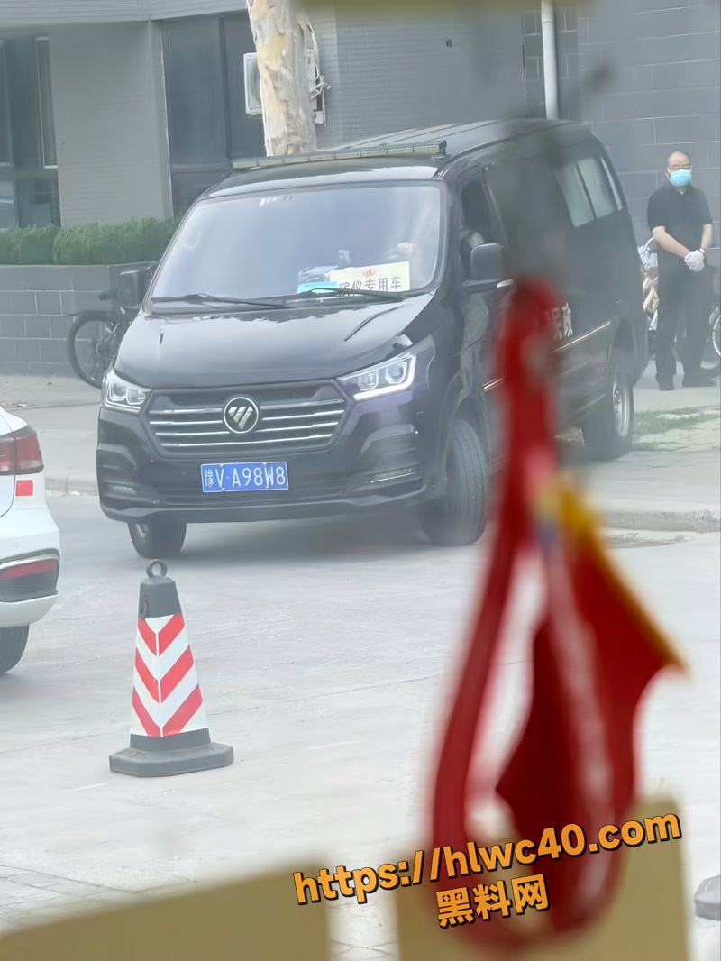 03牧业经济学院校园突发事件1 3wm