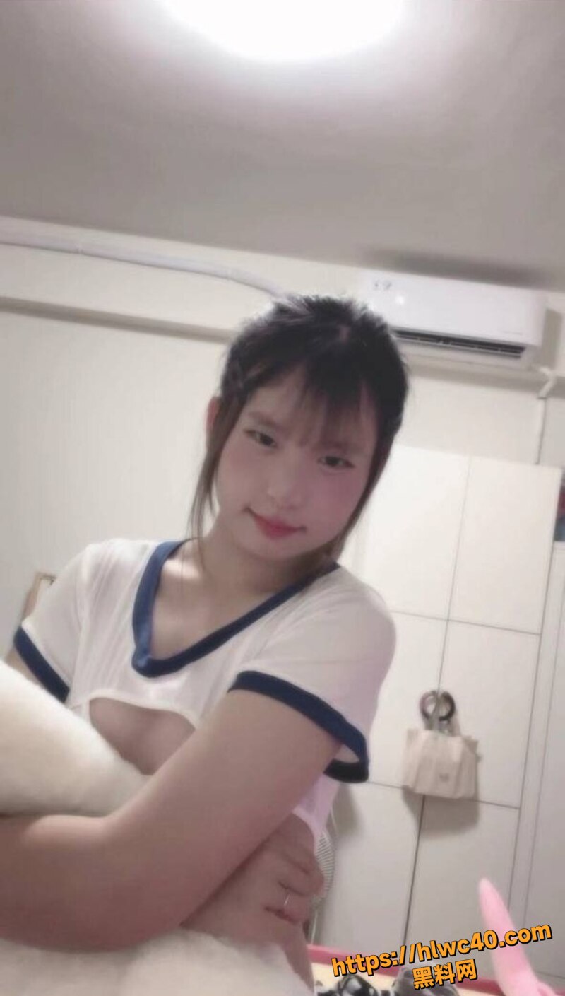 反差女友鹿欣不雅视频1