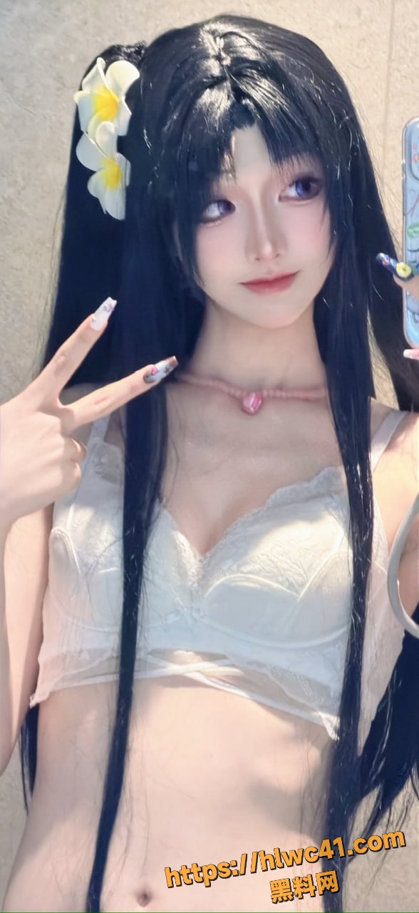 怡华大尺度福利曝光2