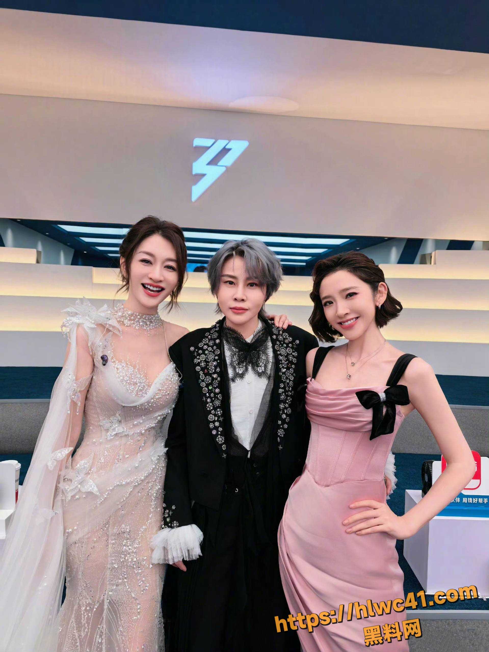 李小冉不雅视频9
