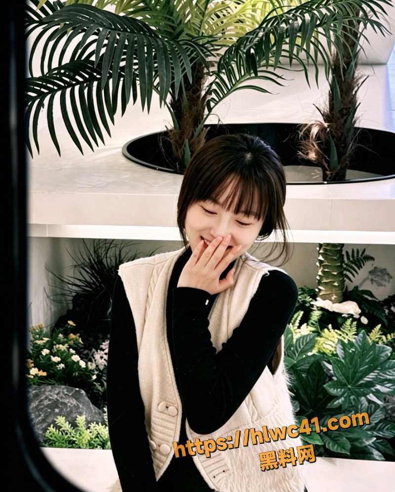 广西女教师李爽性爱视频3
