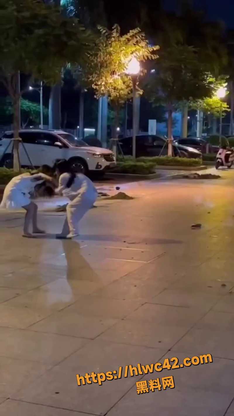 楼下车震抓奸7
