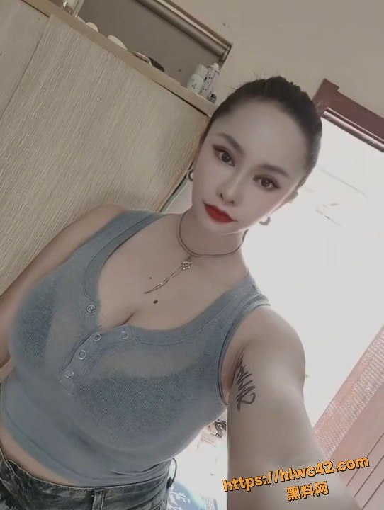 王婷婷私密自拍1