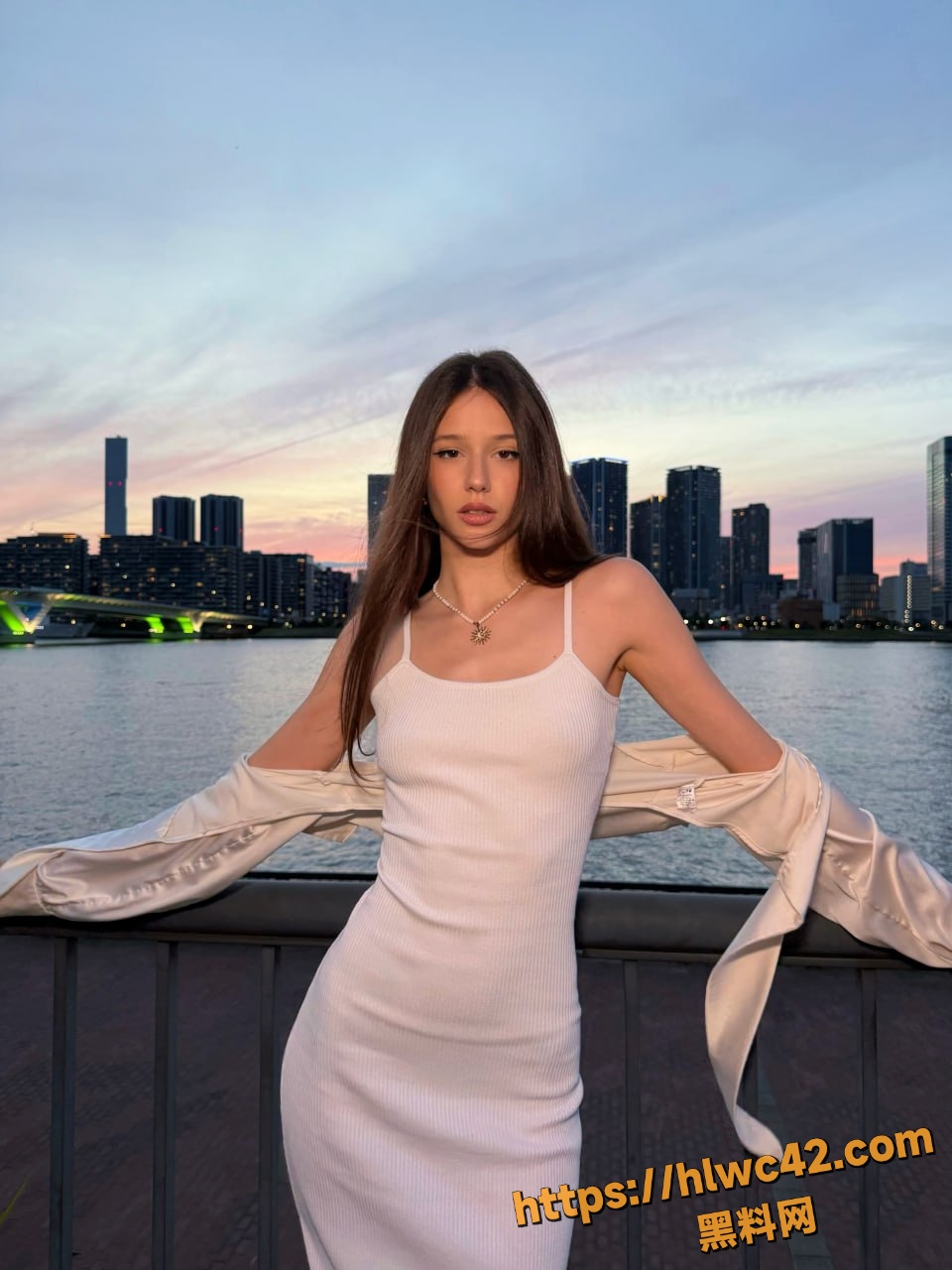 SamanthaFrison大尺度视频9