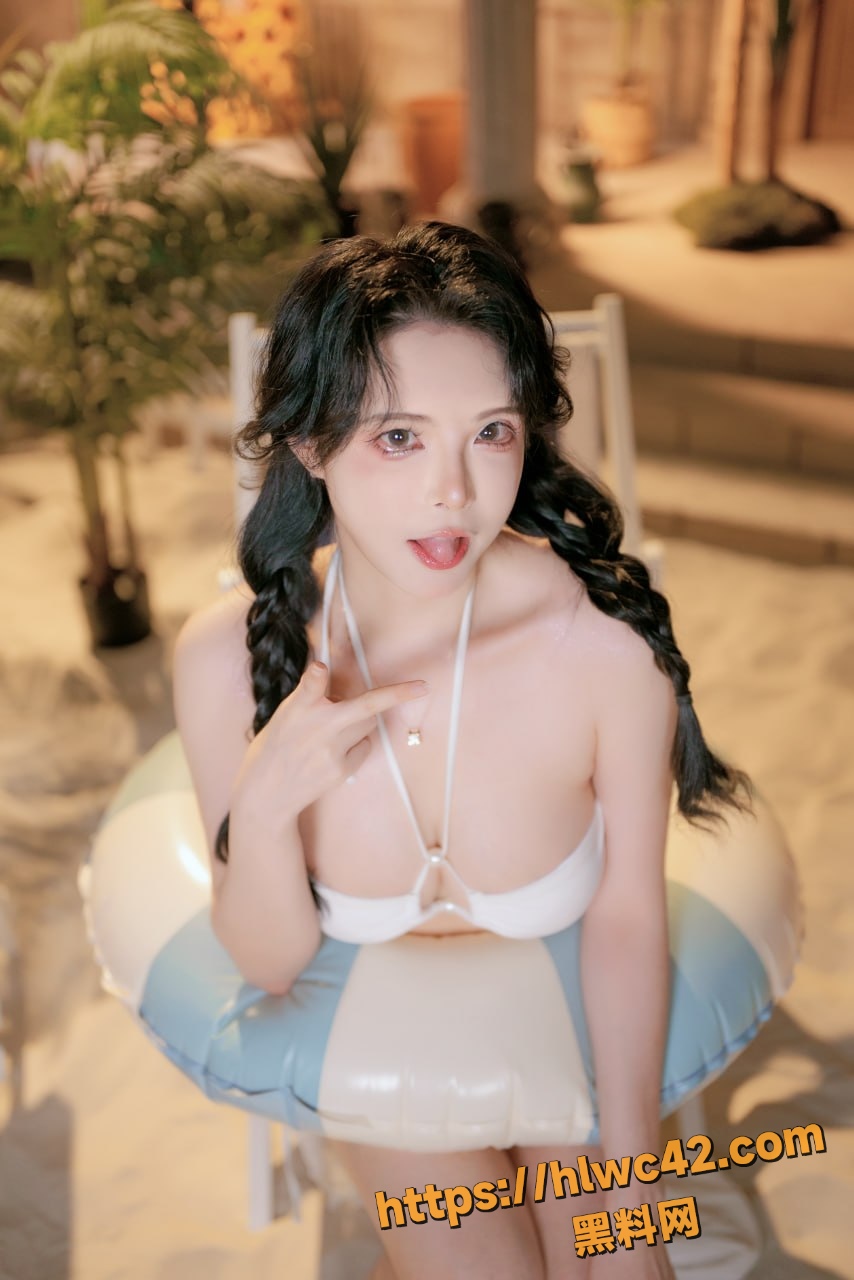 夏日泳装4