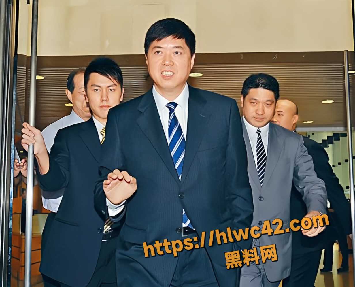 形象崩塌13
