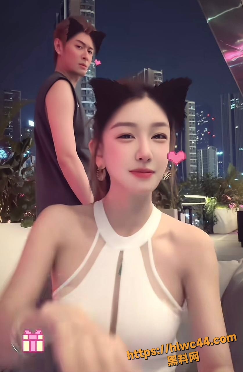 热啵er买超同框视频15