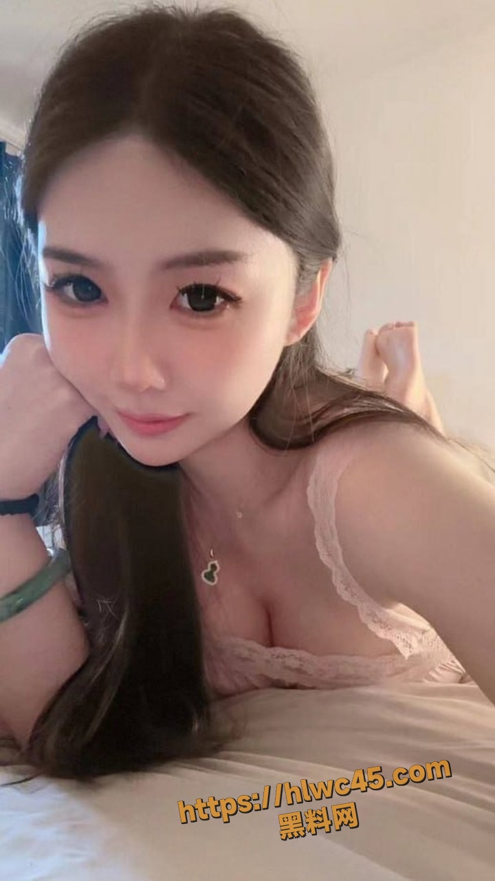 巨乳