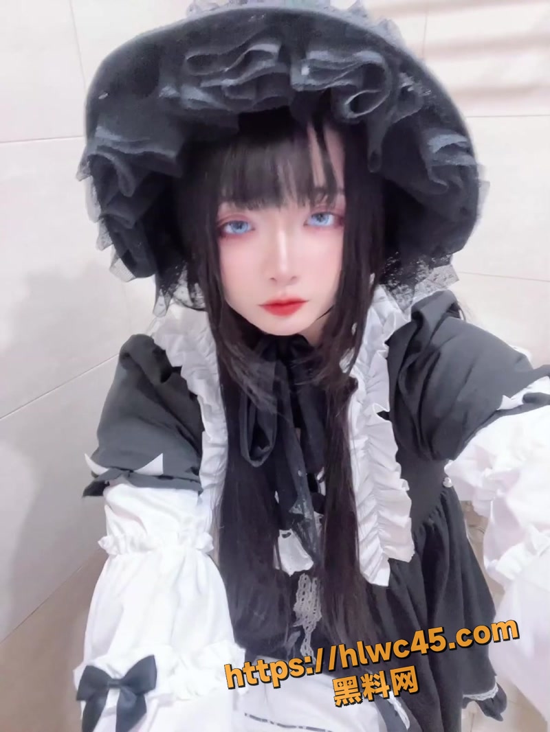 02落落Raku最新私拍合集1 2wm