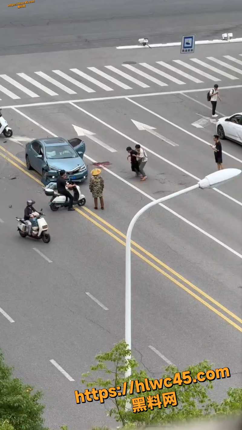 男子街头情杀自杀2