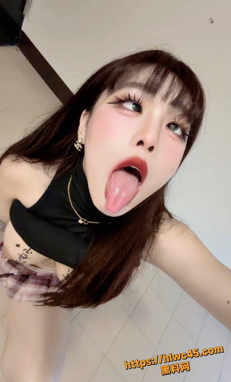 台湾中华科技大学孙姿婷自慰口交2