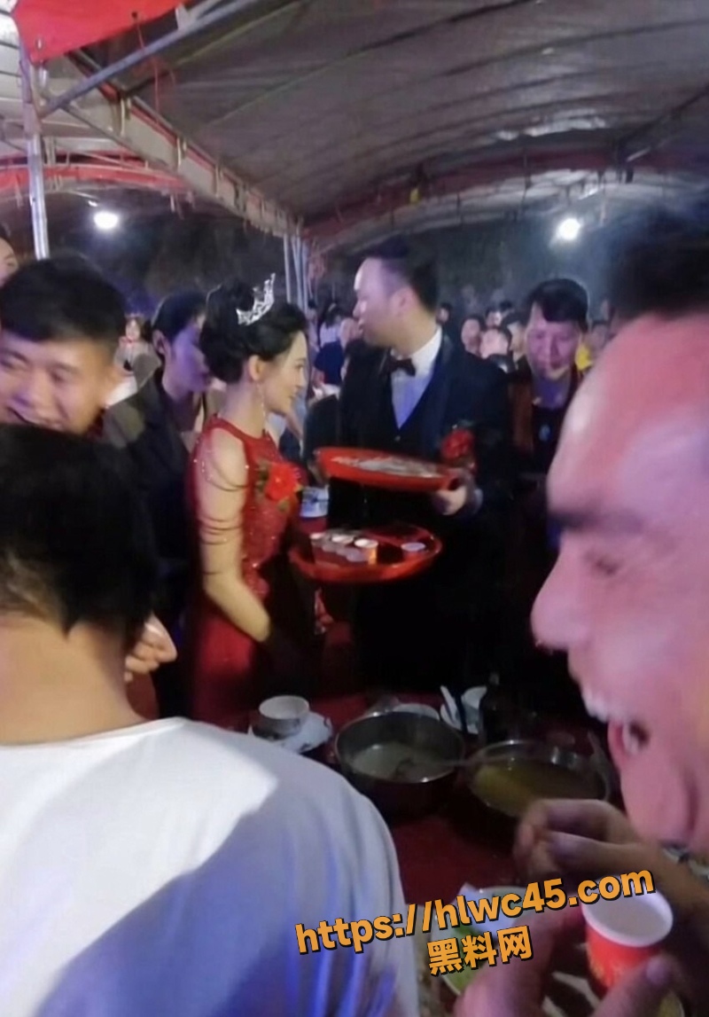 咕咕鸡和小三的性爱视频4