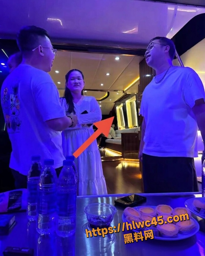 咕咕鸡和小三的性爱视频5