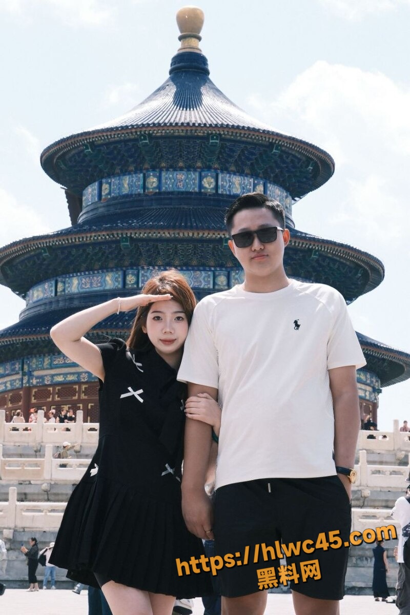 温柔精致女友不雅视频1