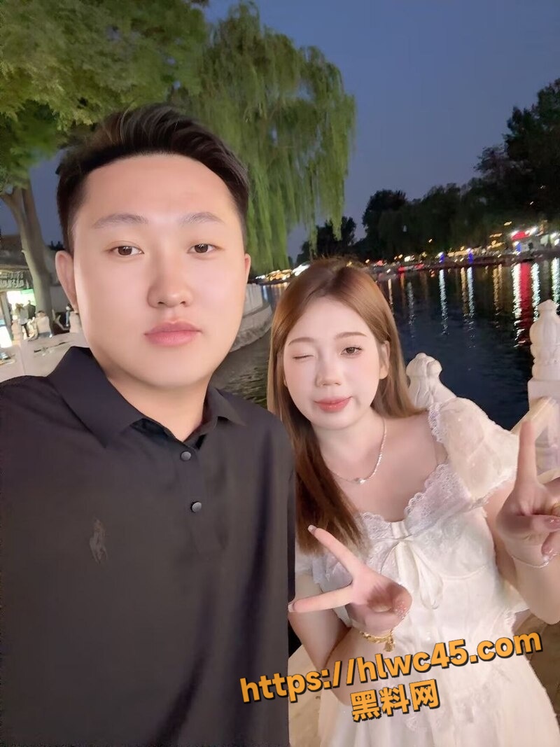 温柔精致女友不雅视频2