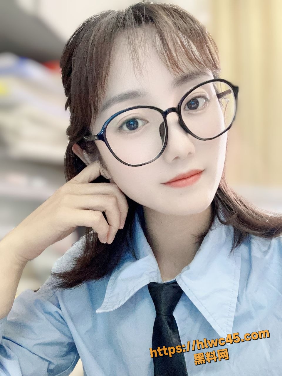 推特新秀王嘉嘉
