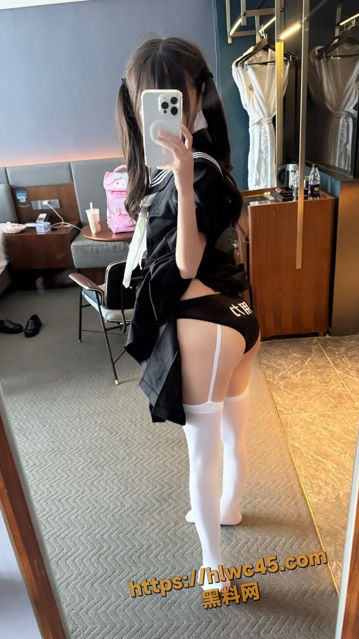 双马尾萝莉