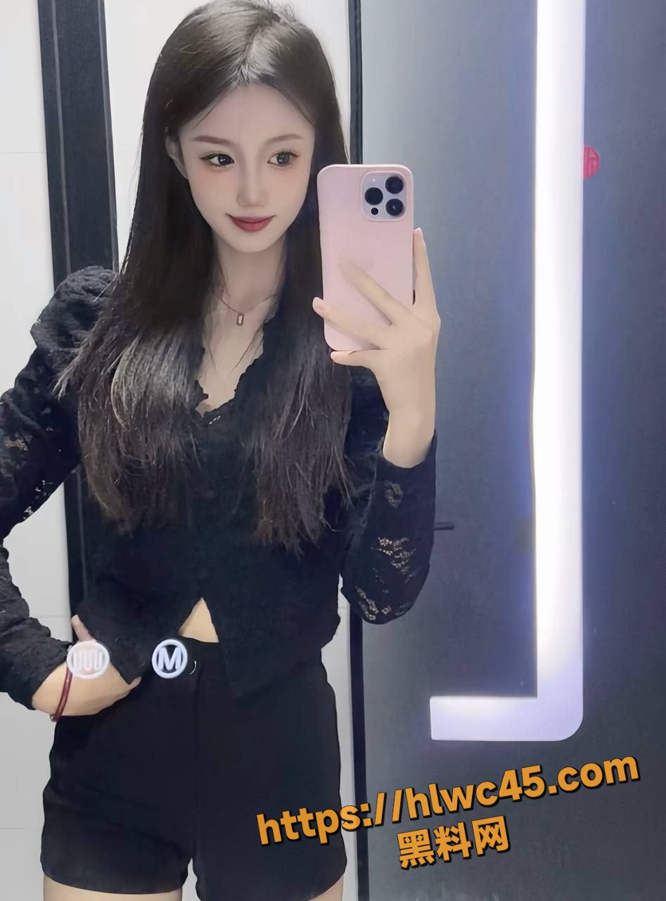 高颜值女友张欣彤口交视频1