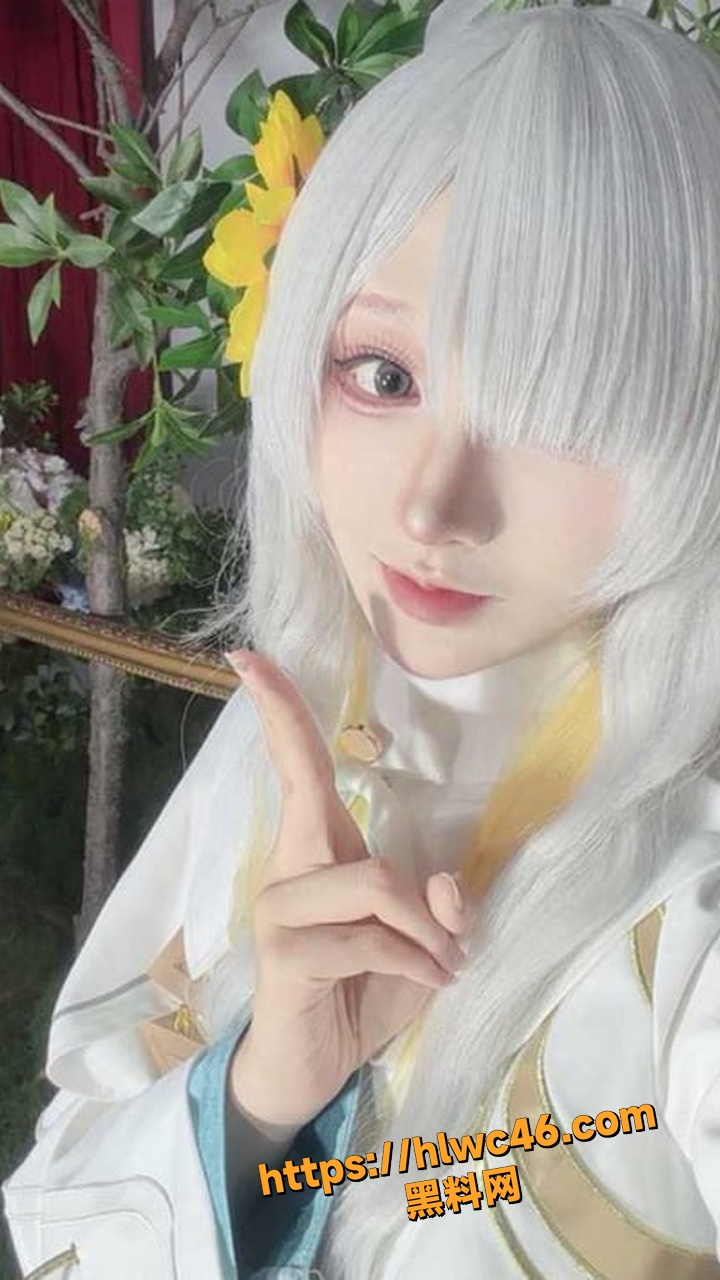 怡华男娘女仆装后入福利